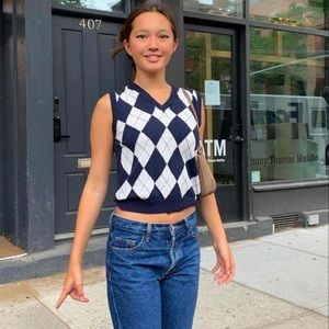 Brandy Melville navy blue/white/green argyle v neck Peyton sweater vest